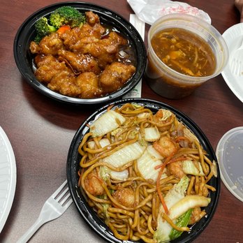 Szechuan Star - Chinese Near Me - Annandale, Virginia