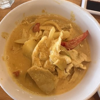 Thai Thani - Yellow Curry - Thai Near Me - Orlando, Florida
