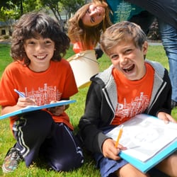Feelosopher's Path - Making positive connections with friends