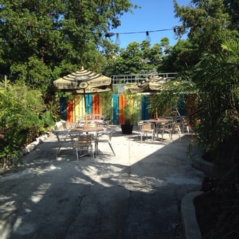 Bayside Gourmet - Outside patio seating. - Italian Near Me - Islamorada, Florida Bayside Gourmet - Outside patio seating. - Italian Near Me - Islamorada, Florida