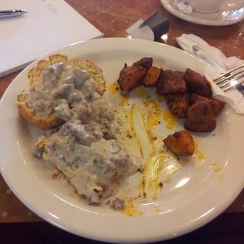 Bistro C - Biscuit and gravy !! Mmmmmmm!!!! Gnam Gnam!!!! - Breakfast & Brunch Near Me - Canton, Georgia Bistro C - Biscuit and gravy !! Mmmmmmm!!!! Gnam Gnam!!!! - Breakfast & Brunch Near Me - Canton, Georgia