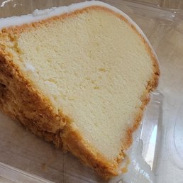7-Up Pound Cake slice