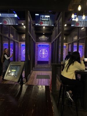 Dueling Axes Las Vegas | Axe Throwing Bar by null