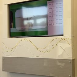 Quest Diagnostics - Status updates on screen