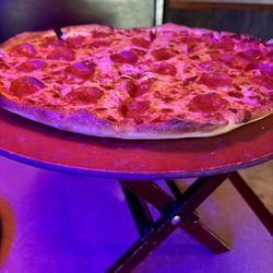 Fred's Pizza Italian - Pepperoni pizza