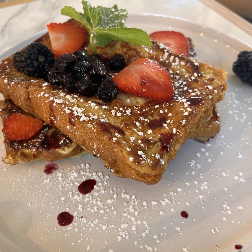 Pomona Eastie - Breakfast & Brunch Near Me - Boston, Massachusetts