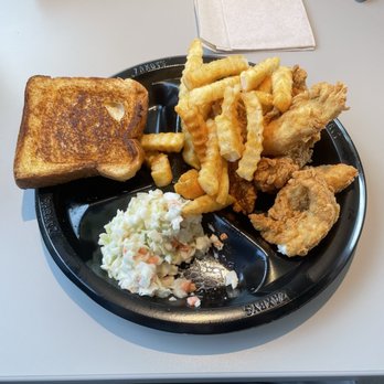 Zaxbys - 5 Chicken Strip Dinner Plate - Salad Near Me - Westfield, Indiana Zaxbys - 5 Chicken Strip Dinner Plate - Salad Near Me - Westfield, Indiana