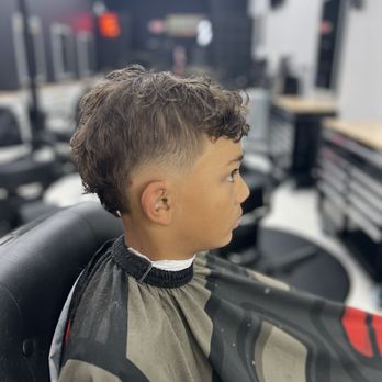 Good Lookin Barber Studio - Barbers Near Me - Forney, Texas