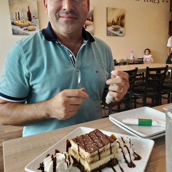 Pizzarello - Pizza Near Me - Miami, Florida