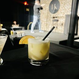 Comedy club