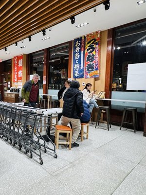 Hashi Market by null