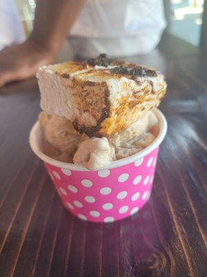Fatty Daddy's Ice Cream by null