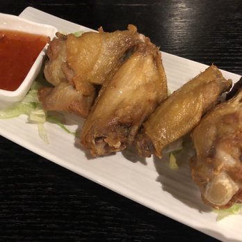 Malay Thai Kitchen - Chicken wings (ehhh) - Malaysian Near Me - Levittown, Pennsylvania Malay Thai Kitchen - Chicken wings (ehhh) - Malaysian Near Me - Levittown, Pennsylvania