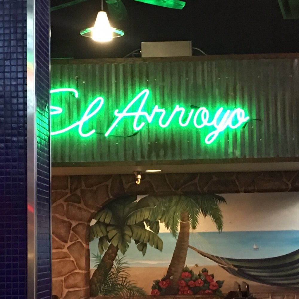 El Arroyo - Mexican Near Me - Arlington, Texas
