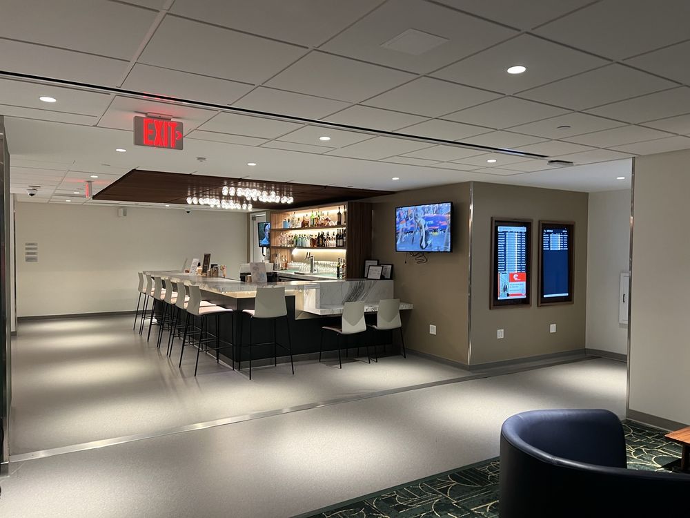 Social spots from Escape Lounge