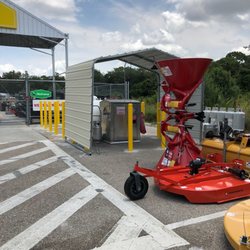 Tractor Supply - Propane fill station