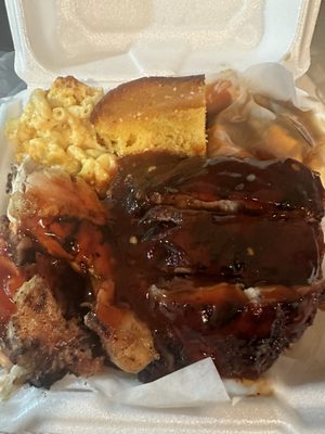 Off Tha Bone BBQ by null