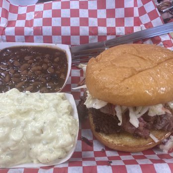 Uncle Tony's Backyard Bbq - Brisket sandwich with baked beans and cole slaw - Barbeque Near Me - Orlando, Florida Uncle Tony's Backyard Bbq - Brisket sandwich with baked beans and cole slaw - Barbeque Near Me - Orlando, Florida
