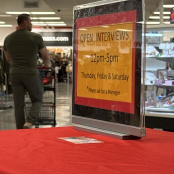T J Maxx - Want to work here? Be here Thursday, Friday or Saturday - Department Stores Near Me - Las Vegas, Nevada T J Maxx - Want to work here? Be here Thursday, Friday or Saturday - Department Stores Near Me - Las Vegas, Nevada