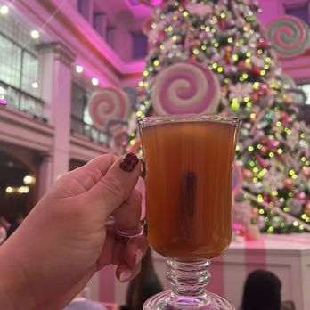 The Marshall Field's Walnut Room - Nov 2023 - American Near Me - Chicago, Illinois The Marshall Field's Walnut Room - Nov 2023 - American Near Me - Chicago, Illinois