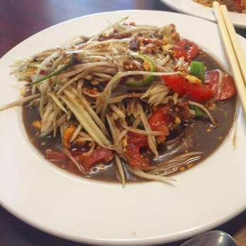 Plia's Kitchen - Thai Near Me - Green Bay, Wisconsin
