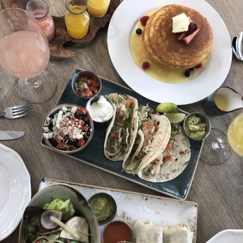 Herringbone Waikiki - Perfect spread: bottomless mimosas, tacos, burritos, and pancakes! - Seafood Near Me - Honolulu, Hawaii