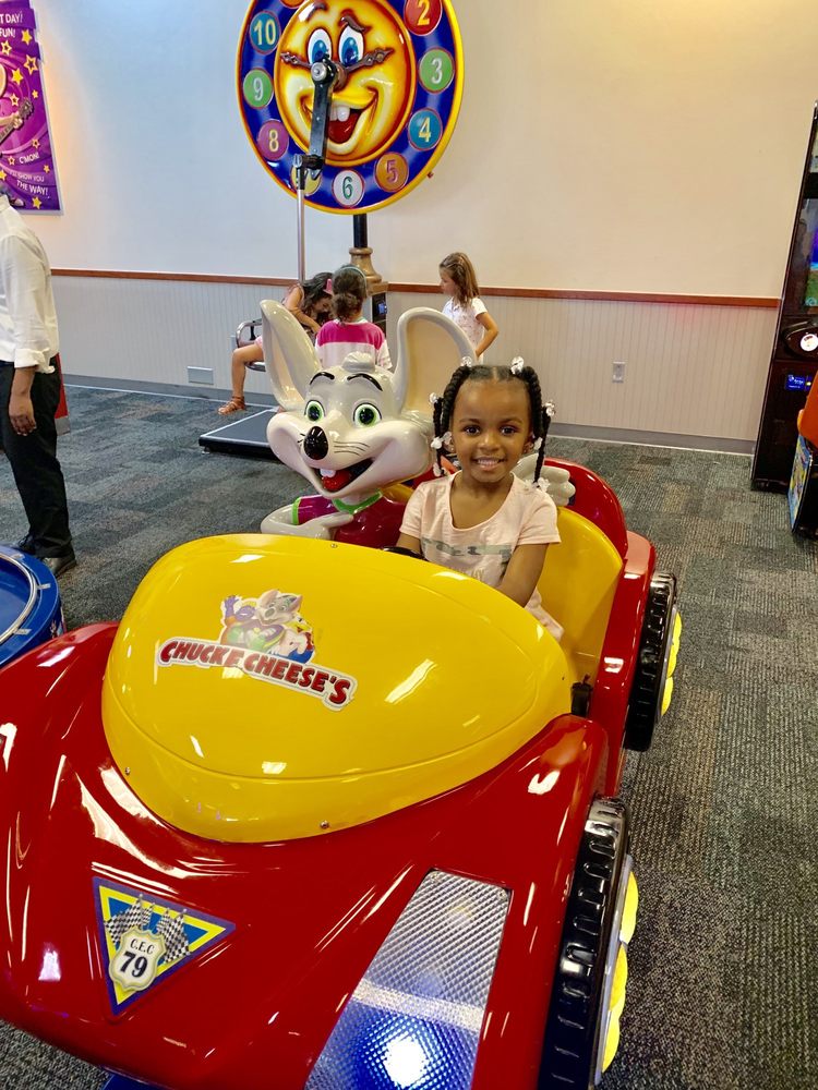 CHUCK E. CHEESE 20 Photos & 32 Reviews 1127 University Blvd E