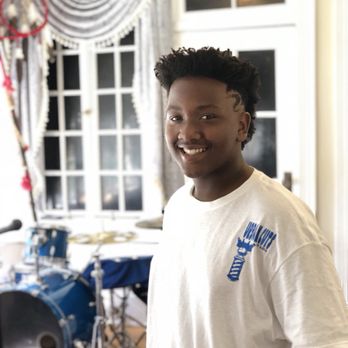 Urban Cuts Barbershop - Urban drummer Mohawk - Barbers Near Me - Hampton, Virginia Urban Cuts Barbershop - Urban drummer Mohawk - Barbers Near Me - Hampton, Virginia