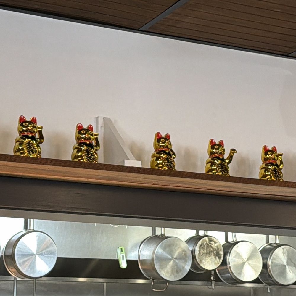 Lucky cats