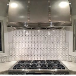 A very special backsplash in our Waterjet pattern "Valencia" A very special backsplash in our Waterjet pattern "Valencia"