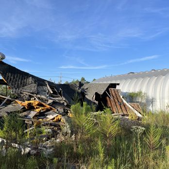 That Man - Before Pics of a dilapidated house Removal - Junk Removal & Hauling Near Me - Moss Point, Mississippi That Man - Before Pics of a dilapidated house Removal - Junk Removal & Hauling Near Me - Moss Point, Mississippi