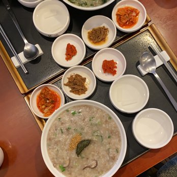 Bonjuk - Beef with mushroom (bottom) & beef with seaweed (top) - Korean Near Me - Flushing, New York Bonjuk - Beef with mushroom (bottom) & beef with seaweed (top) - Korean Near Me - Flushing, New York