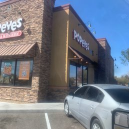 the outside of a popeyes restaurant the outside of a popeyes restaurant