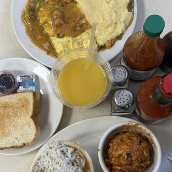 Mother's Restaurant - Cajun/Creole Near Me - New Orleans, Louisiana Mother's Restaurant - Cajun/Creole Near Me - New Orleans, Louisiana