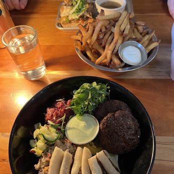 Zero Gravity Brewery - This is too much food for two people.  Oops - Breweries Near Me - Burlington, Vermont