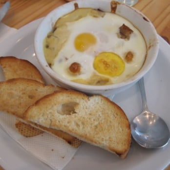 Cream Pot - Baked Eggs with Potatoes and Bacon - Breakfast & Brunch Near Me - Honolulu, Hawaii