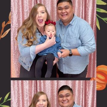 Simply Heavenly Photo Booth - Photo Booth Rentals Near Me Simply Heavenly Photo Booth - Photo Booth Rentals Near Me