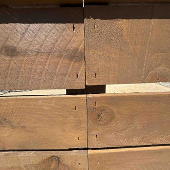 Legend To Kings Fence - Different sized boards side by side - Fences & Gates Near Me - Spring Valley, California Legend To Kings Fence - Different sized boards side by side - Fences & Gates Near Me - Spring Valley, California