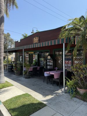 Ma N' Pa Grocery by null