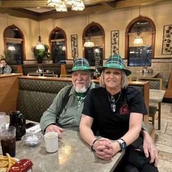 Knight & Day Diner - Great community regulars - Diners Near Me - Lititz, Pennsylvania