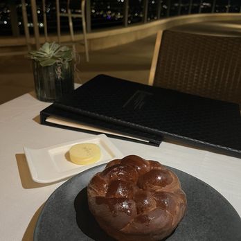 The Edge Steakhouse - Bread and butter - American Near Me - Ranch Mirage, California