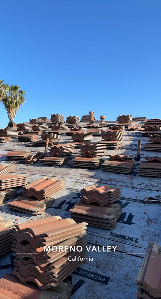 Slide of Ganado Roofing