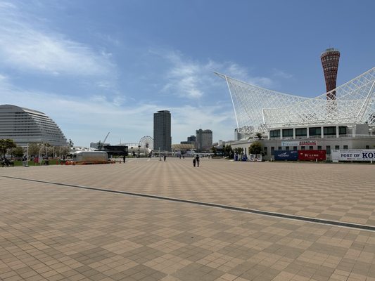 Port of Kobe Earthquake Memorial Park by null
