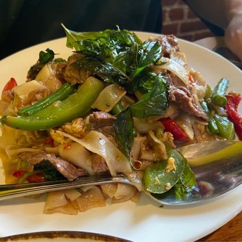 Basil Canteen - Pad Ke Mao - Thai Near Me - San Francisco, California