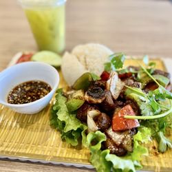 KJB Pho and Eggrolls - 24. Shaken Beef With Steamed Rice (Com Bo Luc Lac)
