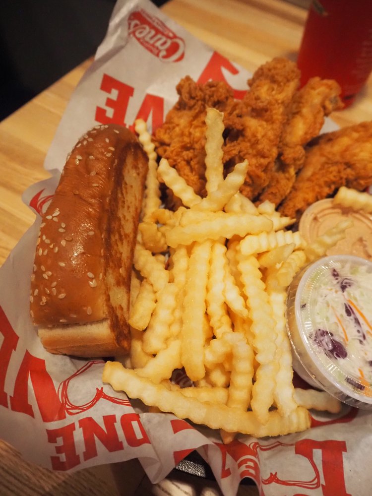 RAISING CANE’S CHICKEN FINGERS 25 Photos 800 S Waukegan Rd