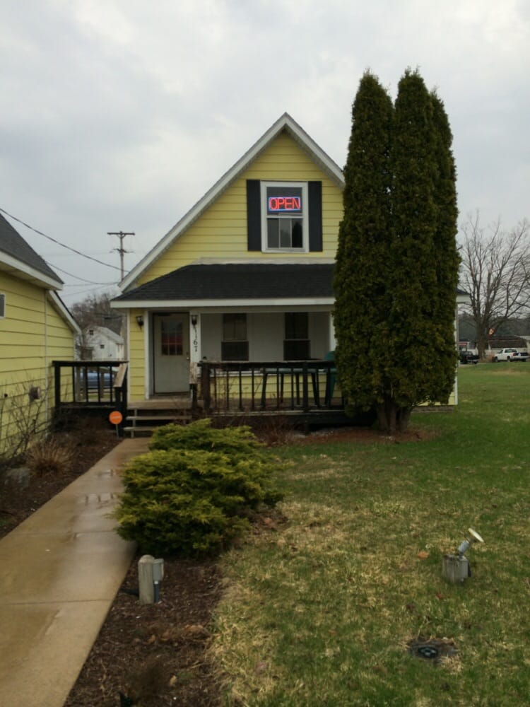 WHATTA PIZZA Updated September 2024 16 Photos 103 Charles St