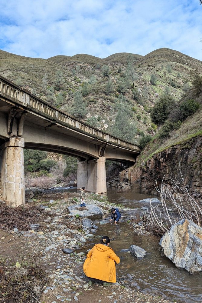 Merced River @ Yosemite National Park Logo