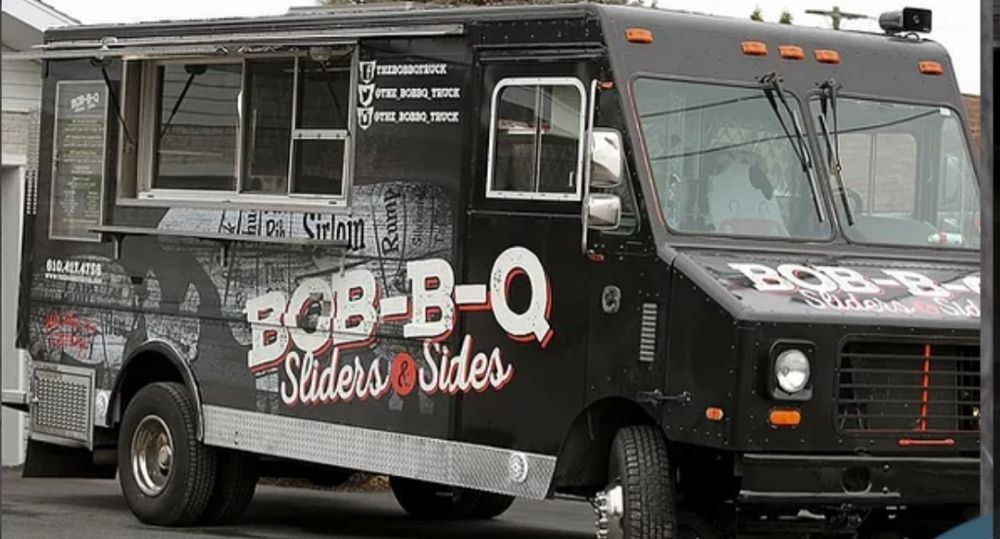 Bob-B-Q's Sliders & Sides Image
