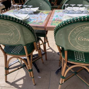 Astoux et Brun - Seafood Near Me - Cannes, 06